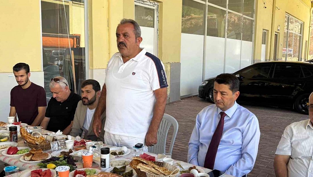 MTSO adayı Mahmut Boyraz Galericiler Sitesi esnafıyla buluştu