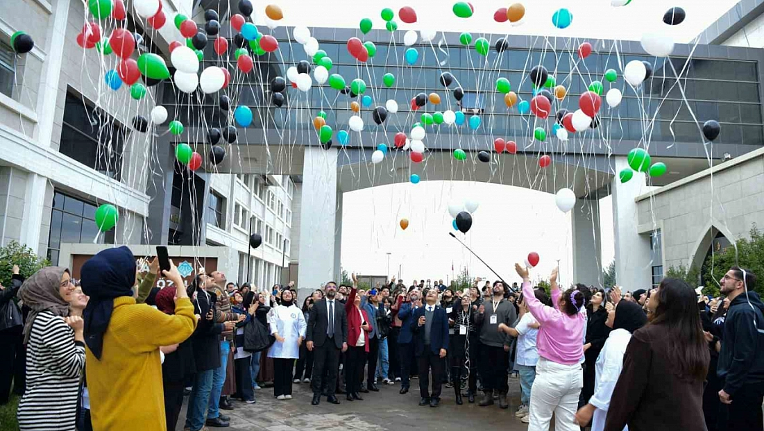 Gazze’den Filistin’e Doğu Türkistan’dan Sudan’a zulüm ve soykırıma maruz kalıyorlar