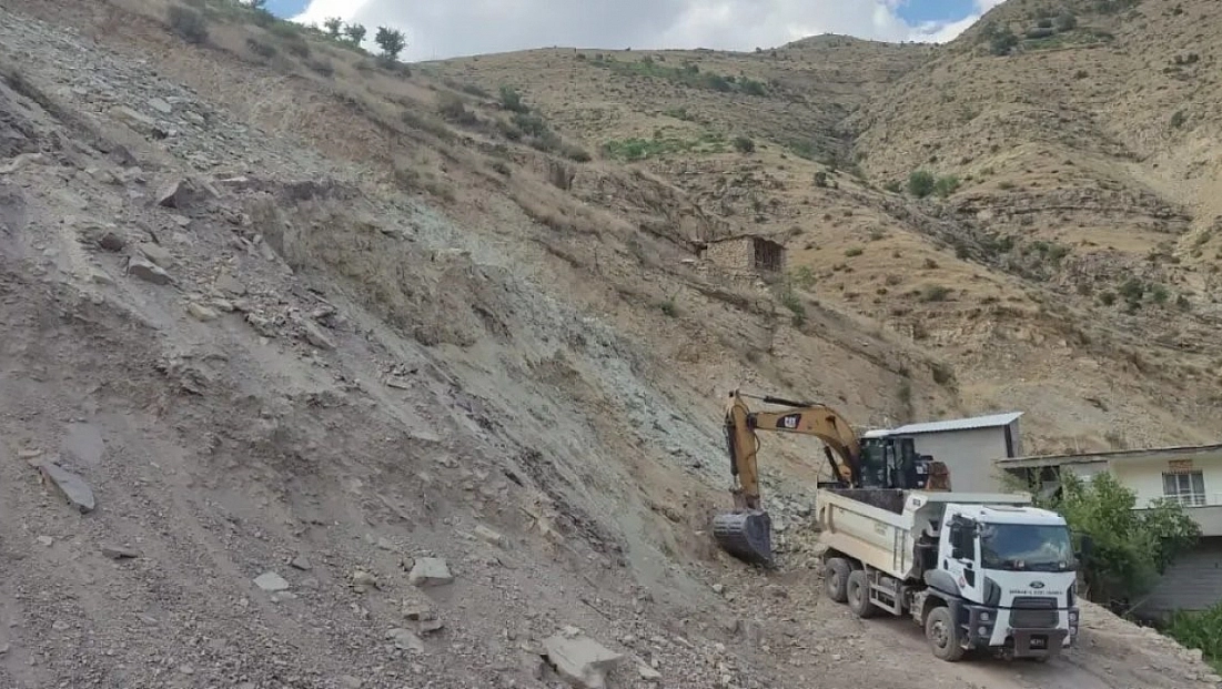 Şırnak’ta heyelan riski bulunan bölgede çalışma başladı