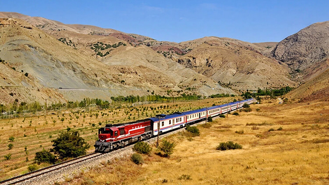 180 dakikada şehir turu: Malatya'nın ekonomisi turistik trenle yeniden canlanacak!
