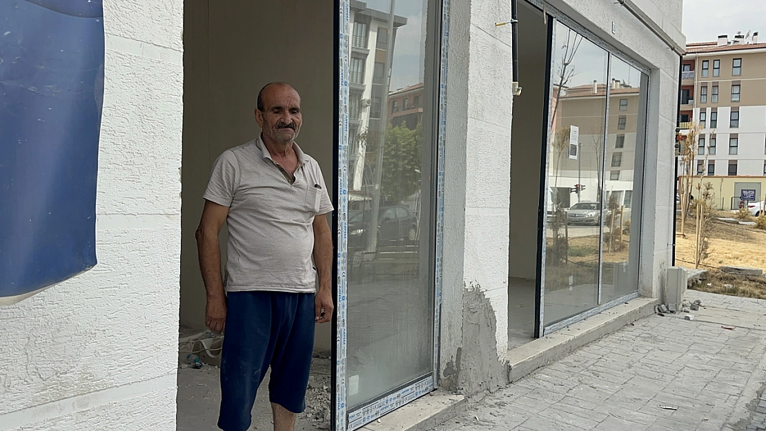 90 metrekare dükkan yerine külübe verdiler