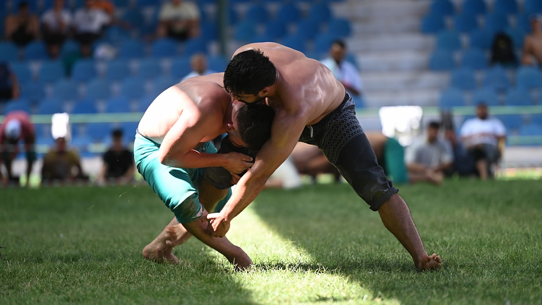 Başpehlivanlığı Yıldırım kazandı