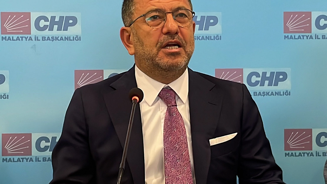 Her türlü terörü reddediyoruz