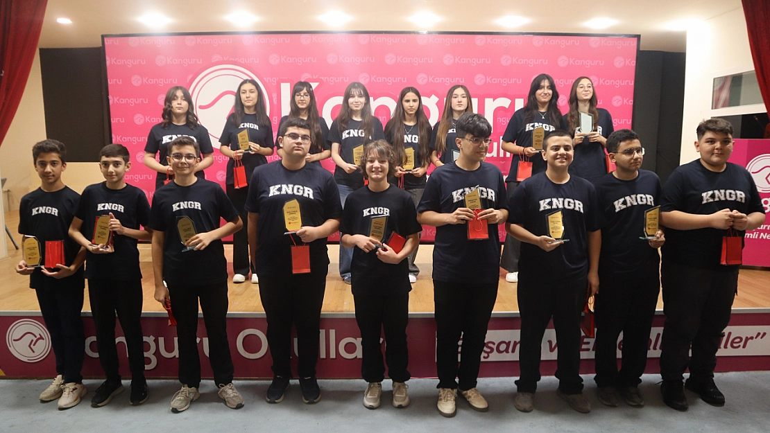 Kanguru Eğitim Kurumları LGS'de zirveye yerleşti: Malatya'da 4 öğrenci 500 tam puan aldı!
