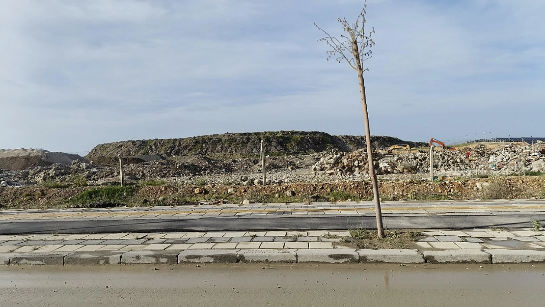 Malatya'da bina enkazlarından geriye kalan molozlar ekonomiye kazandırılacak...!