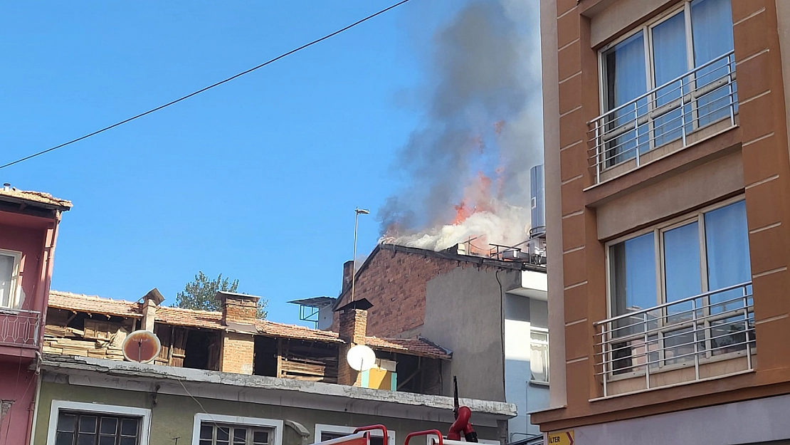 Malatya'da korkutan yangın!