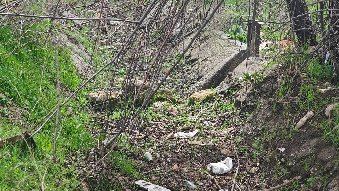 Malatya'nın sulama kanalları çöplüğe döndü! 60 yıldır bakıma hasret!