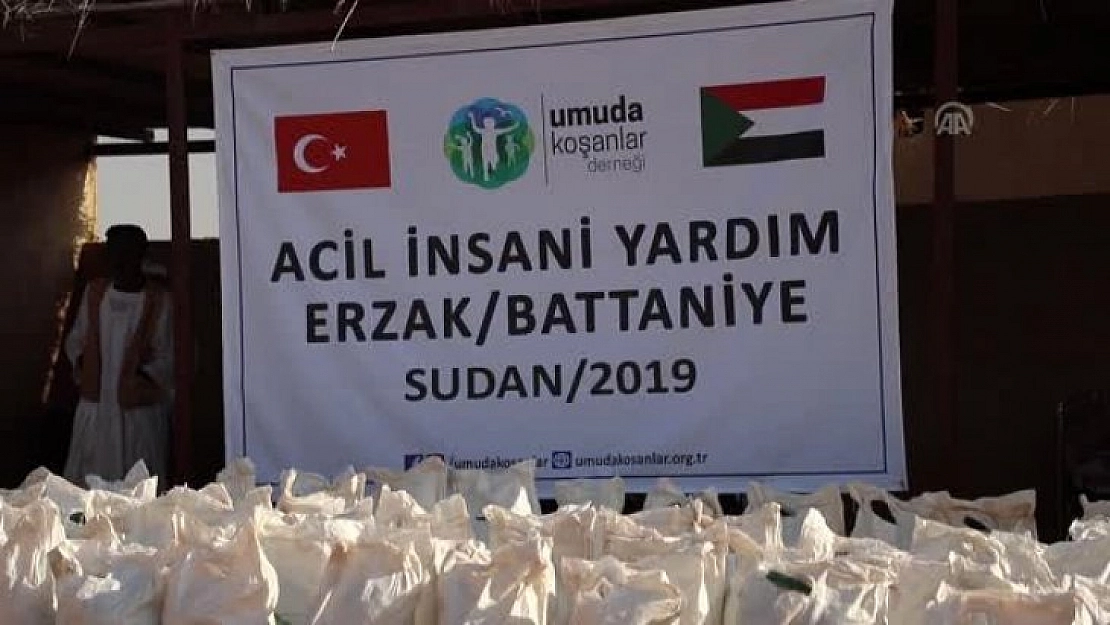 Sudan'daki sel mağdurlarına yardım
