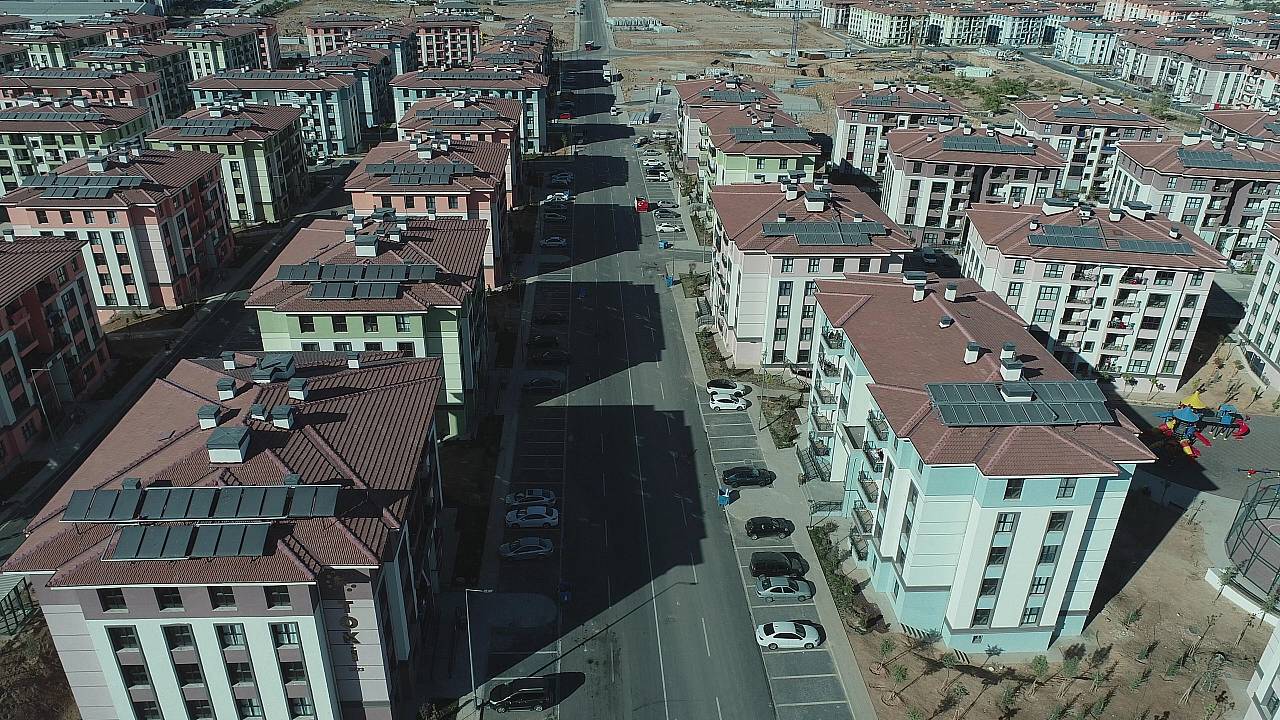 TOKİ Deprem Konutları İçin İsimler Belirleniyor: Sonuçlar Canlı Yayında!