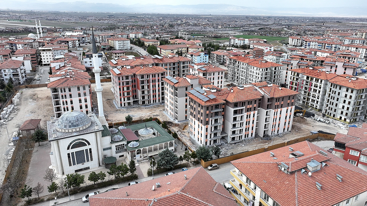 Malatya'da Yıkılan Apartmanların Yerine 51 Blok Yükseliyor| İnşaatta Son Aşamaya Gelindi