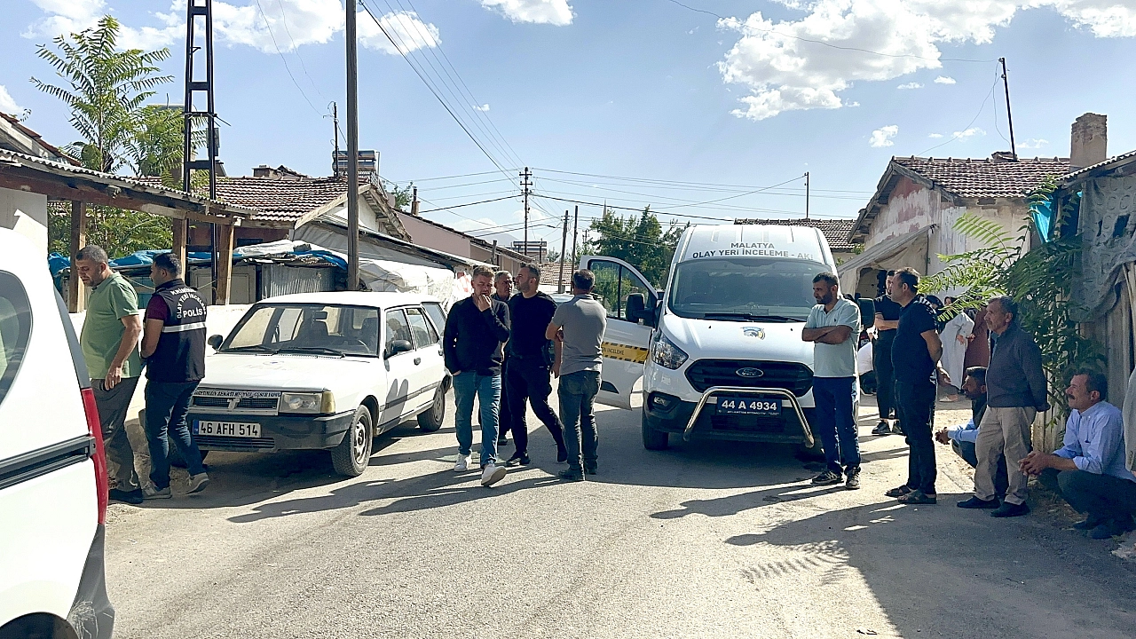 Malatya'da 2 gündür haber alınamıyordu.. Evinde ölü olarak bulundu