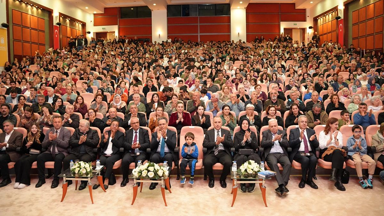 13. Arguvan Türkü Günleri Yoğun Katılımla Gerçekleşti