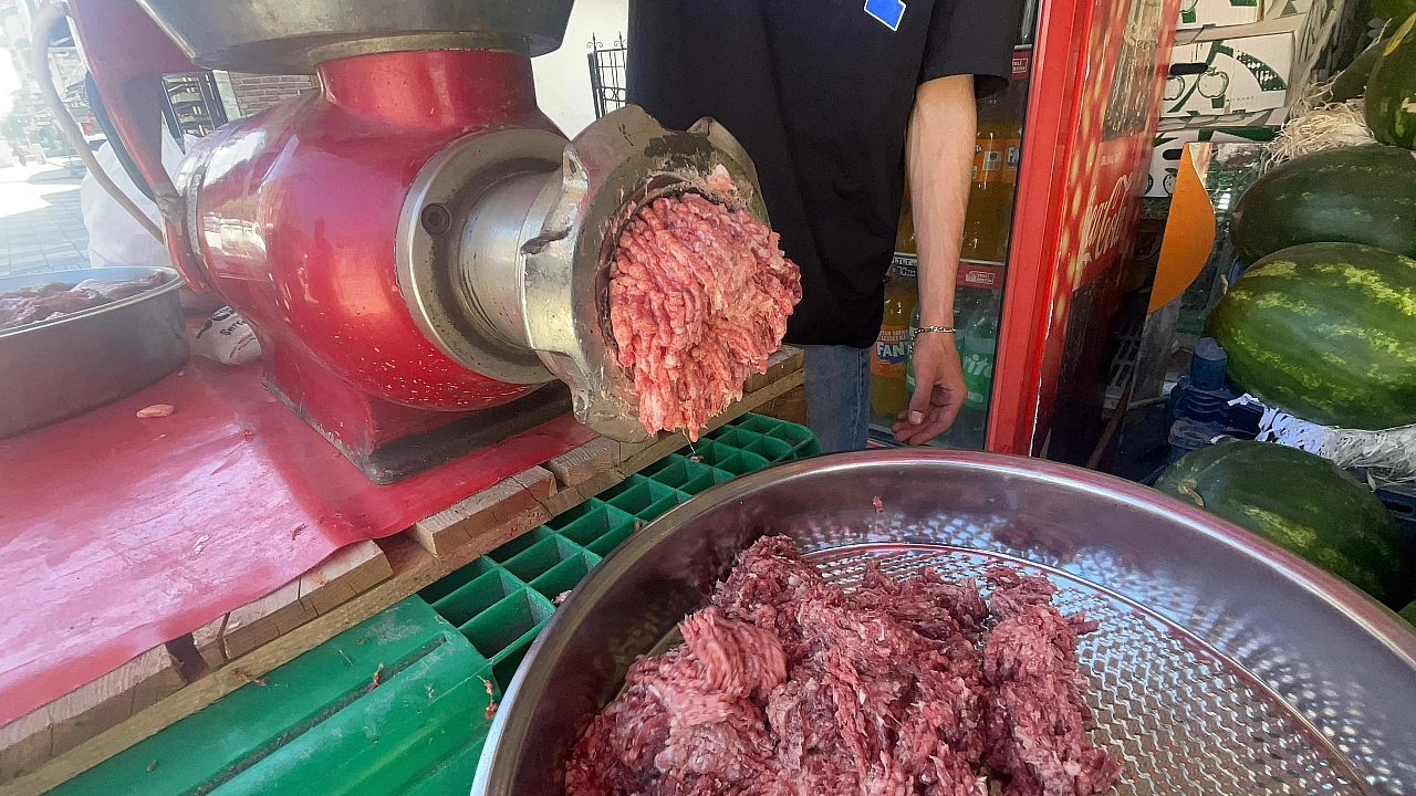 Malatya'da vatandaşlar sıraya girdi! Kilosu 20 TL'den çekiliyor…