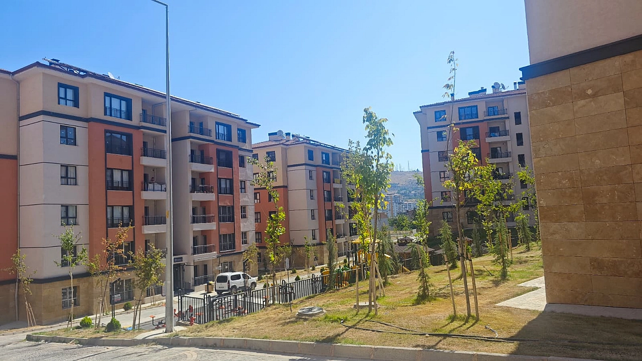 Malatya'da TOKİ konutlarında susuzluk işkencesi: 36 saat geçti tık yok!