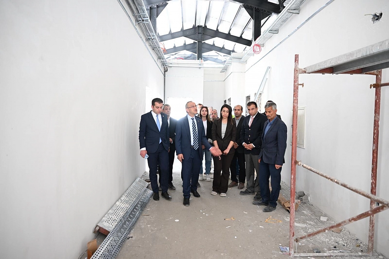 Vali Yavuz, Yazıhan'da incelemelerde bulundu