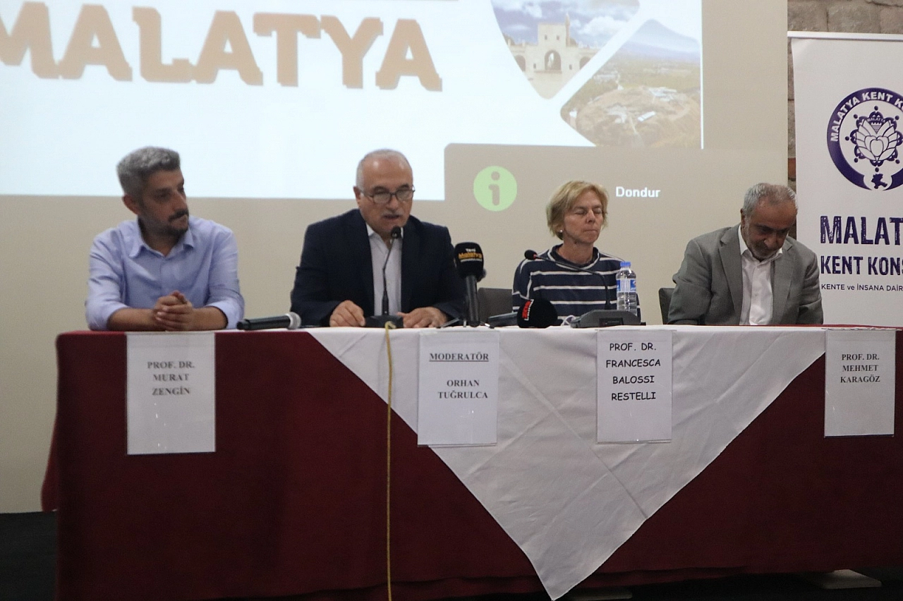 Kazı heyeti başkanı açıkladı: İlk saray ve ilk devlet sistemi Arslantepe'de doğdu