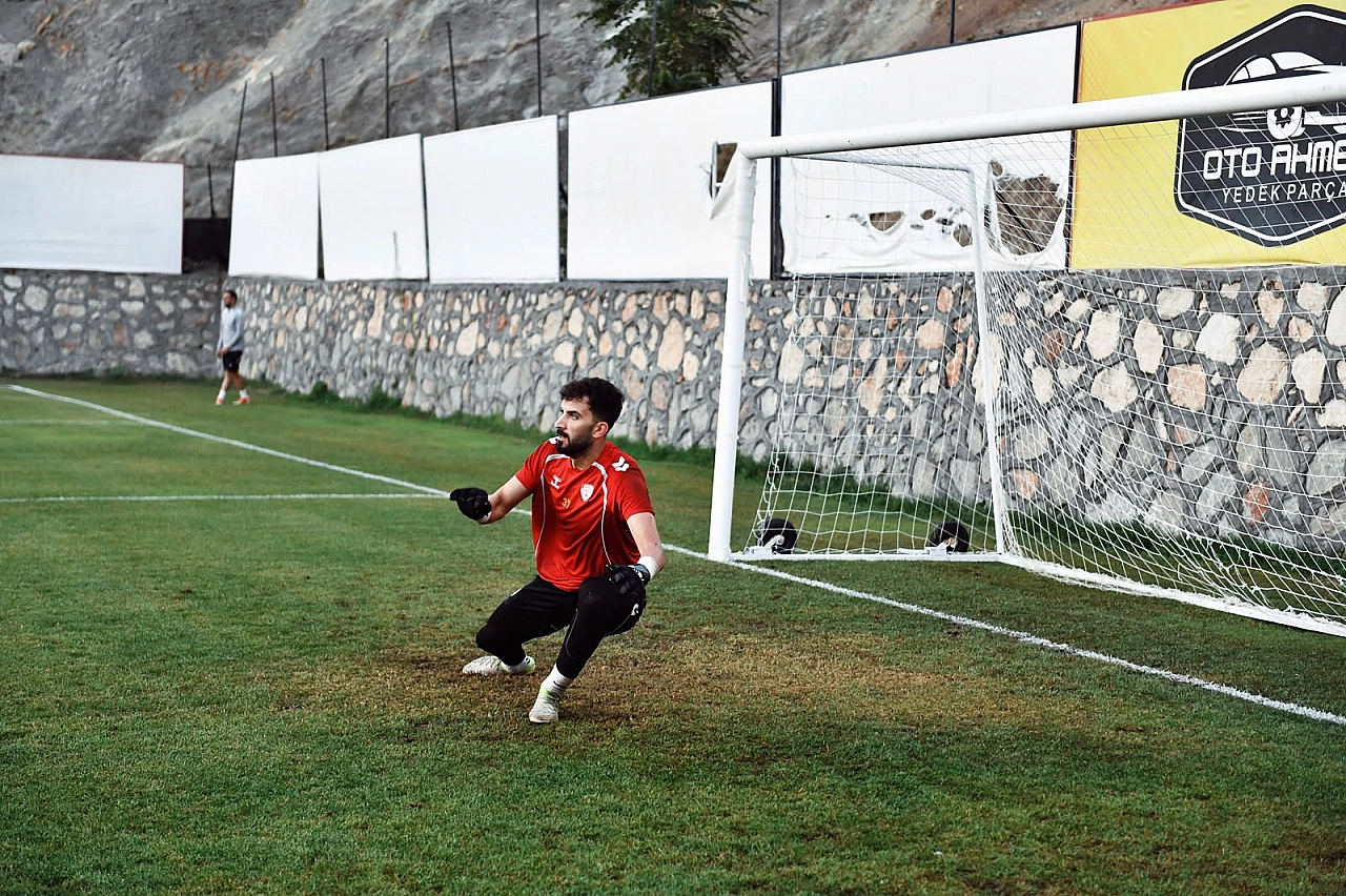 Yeşilyurtspor Bitlisspor hazırlıklarına başladı