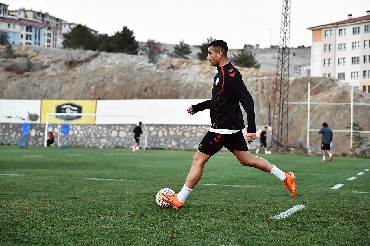 Yeşilyurtspor Bitlisspor hazırlıklarına başladı