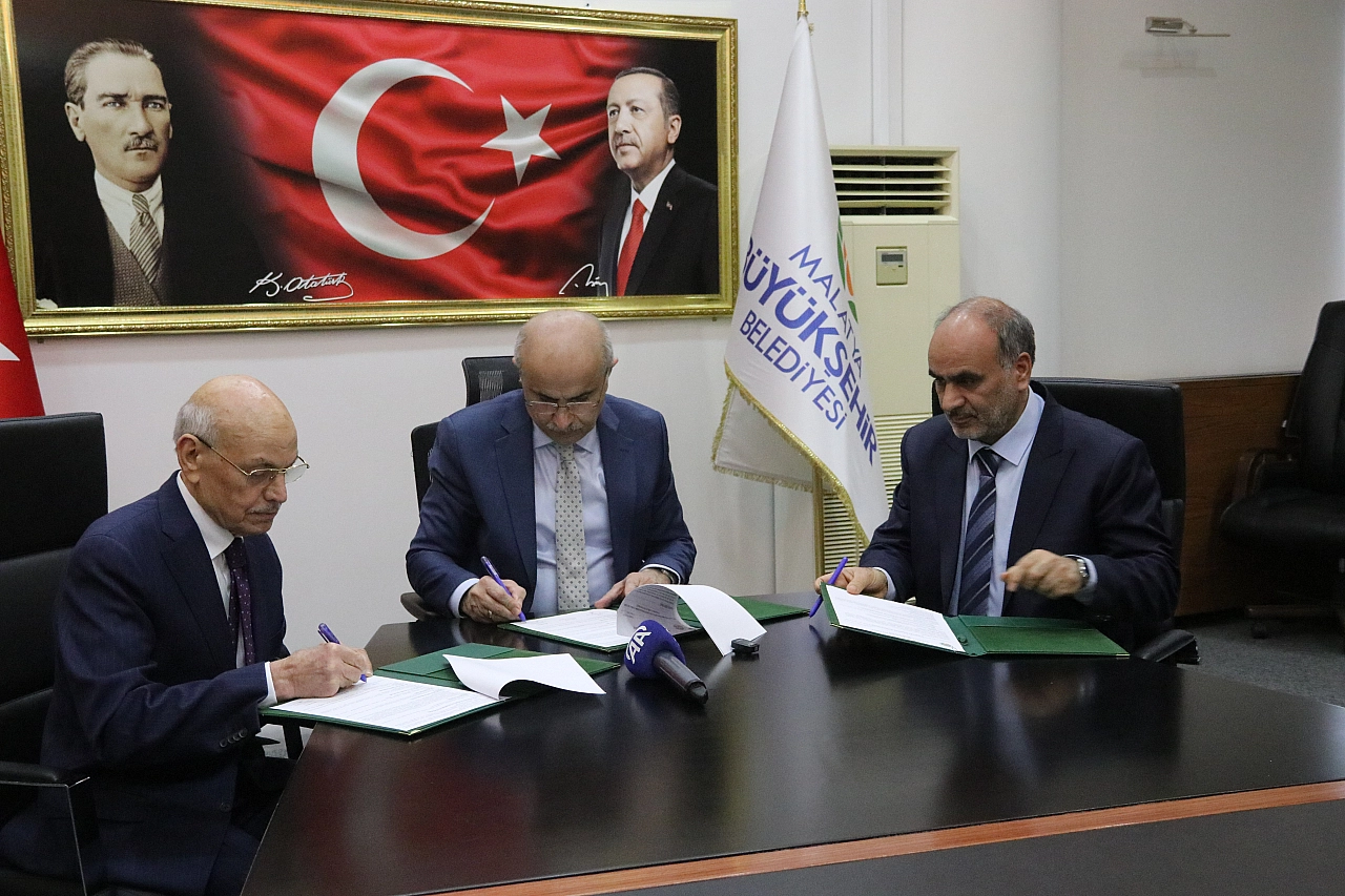 Er'den Söğütlü Cami Açıklaması: Ticari Alan Olmayacak!