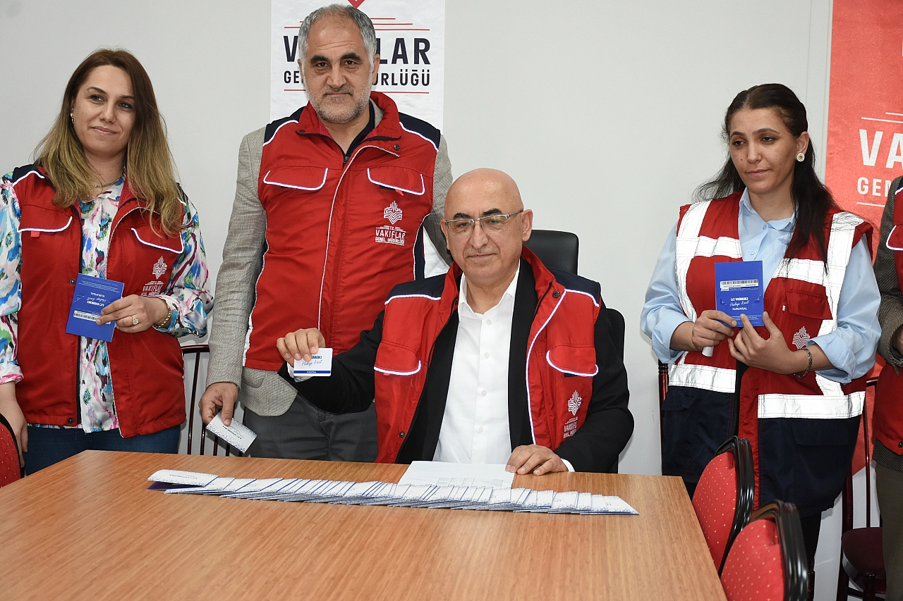 Malatya, Elazığ ve Tunceli'de 762 Çocuğa Bayramlık Müjdesi