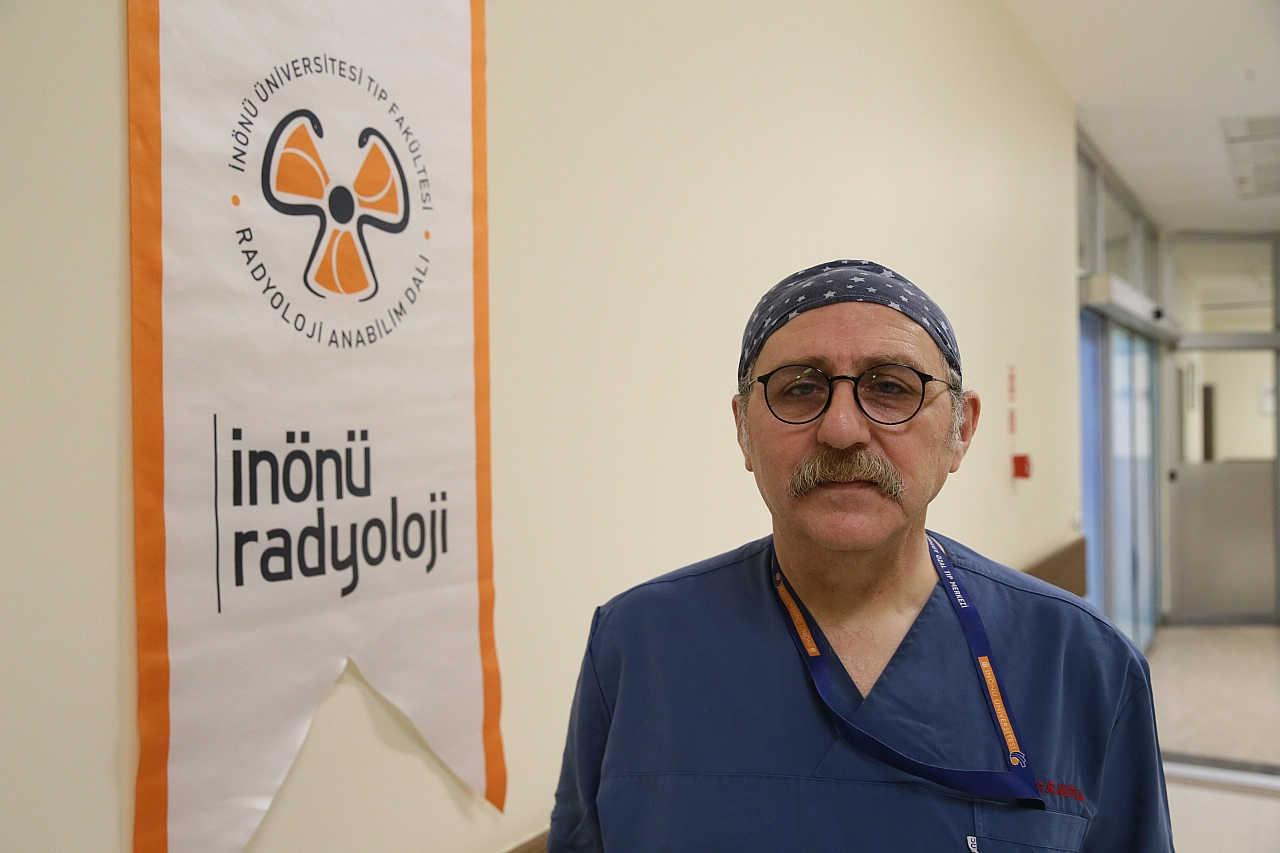 Karaciğer Nakli Enstitüsü'nden Uluslararası Kongreye Canlı Ameliyat Bağlantısı| Karaciğer Tümörüne Anjiyo Müdahalesi