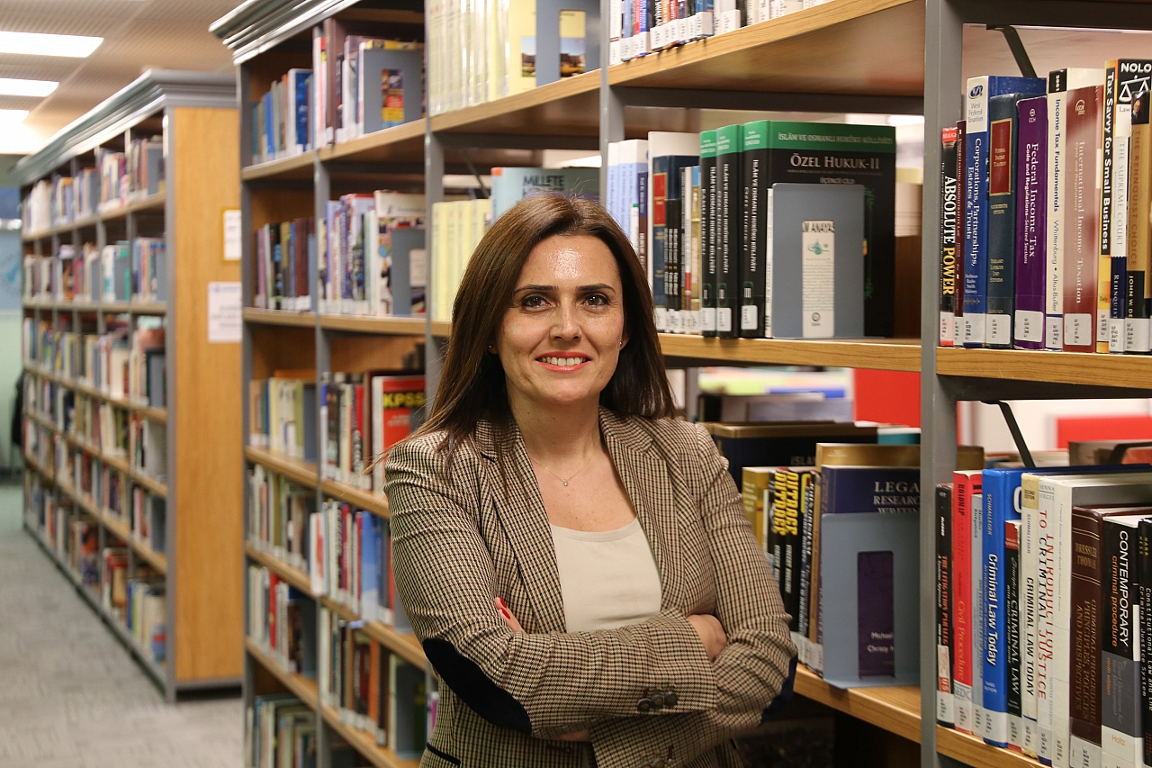 Bağımlılığa dikkat: Ekran süresi 9 saati buluyor….!