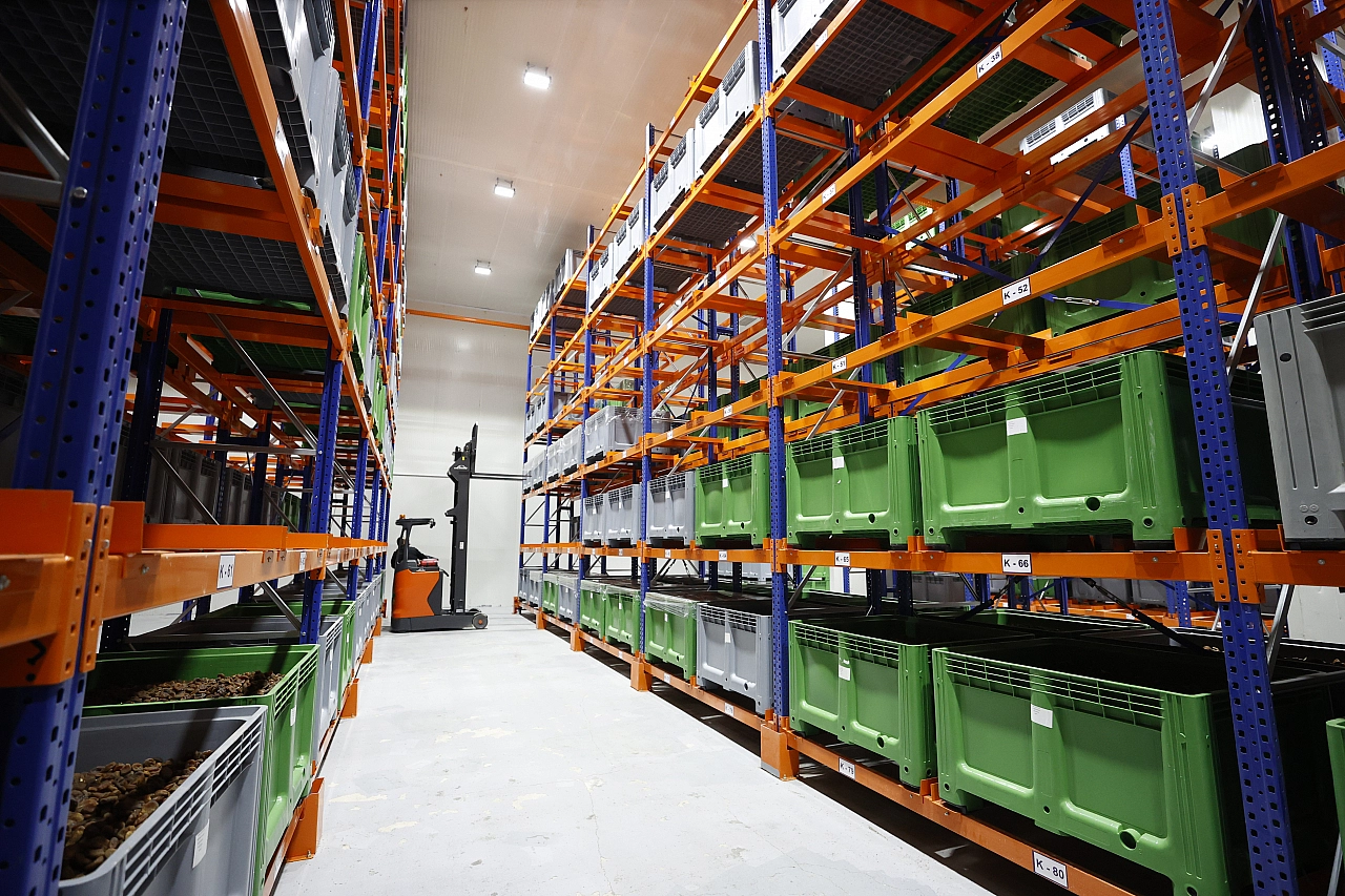 Sakla samanı, gelir zamanı atasözü Malatya'da doğrulandı: Depolar pazarı kurtardı…