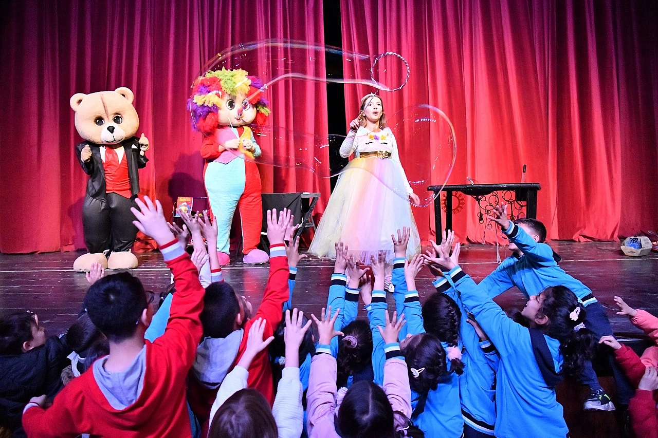 Belediyeden çocuklara unutulmaz hediye!