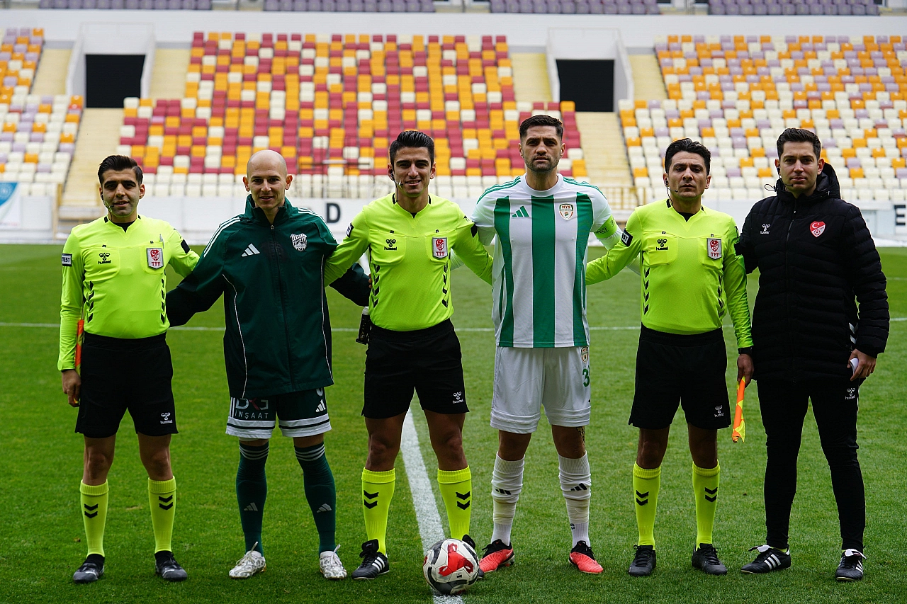 Play-Off yolunda ağır darbe: Yeşil beyazlılar umduğunu bulamadı!
