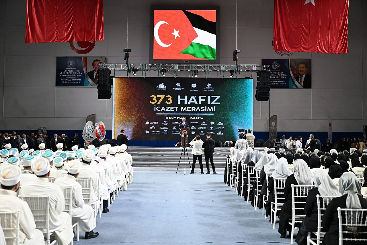 Malatya'da 373 hafıza diploma verildi
