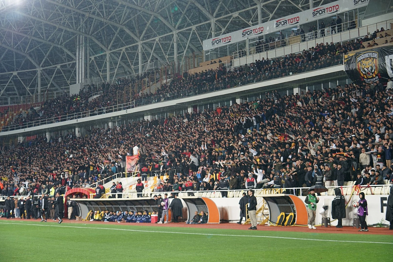 Malatya'da şampiyonluk seferberliği! Yüzlerce araç başkente çıkarma yapacak