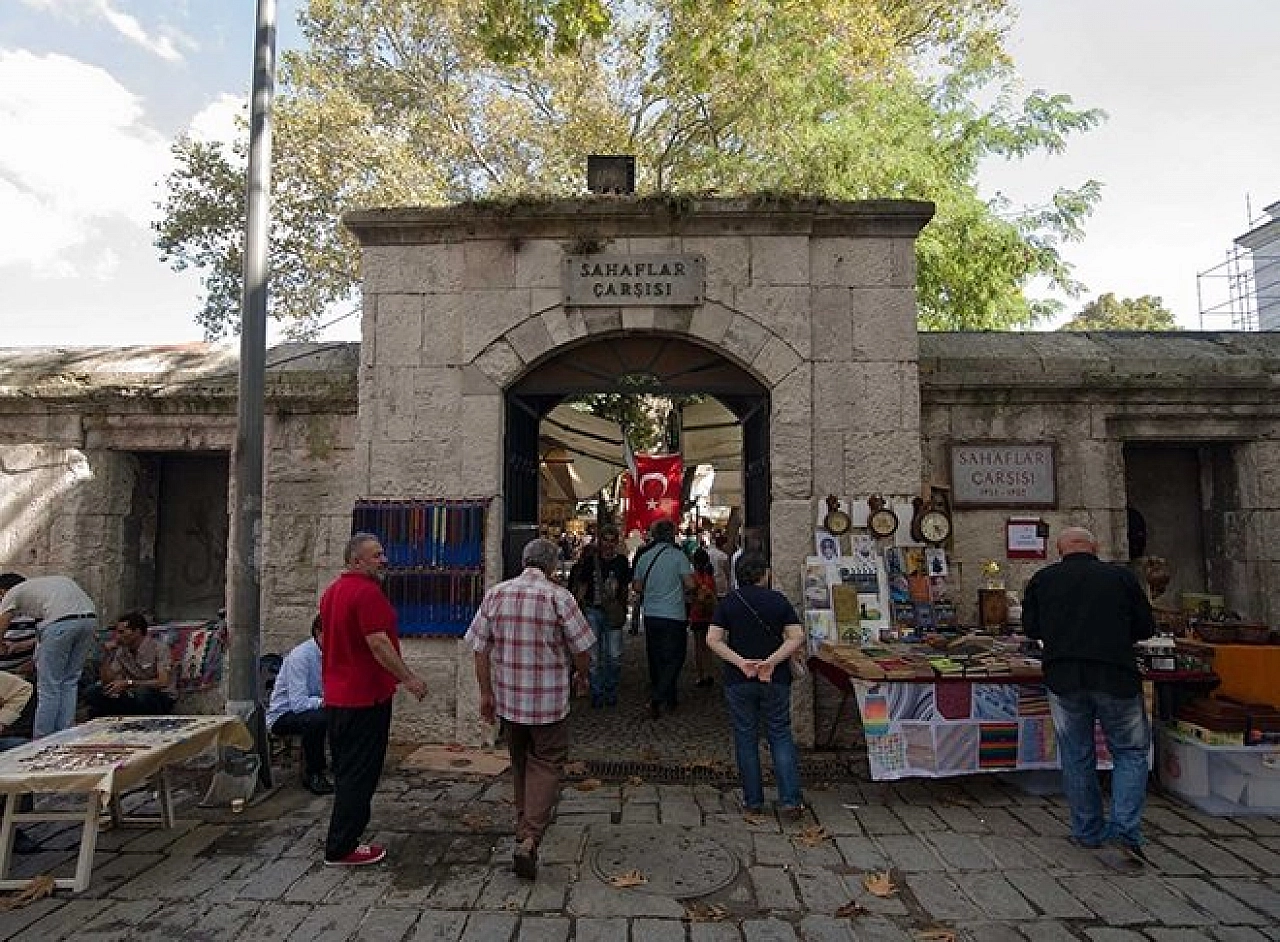 Kitap Üzerine