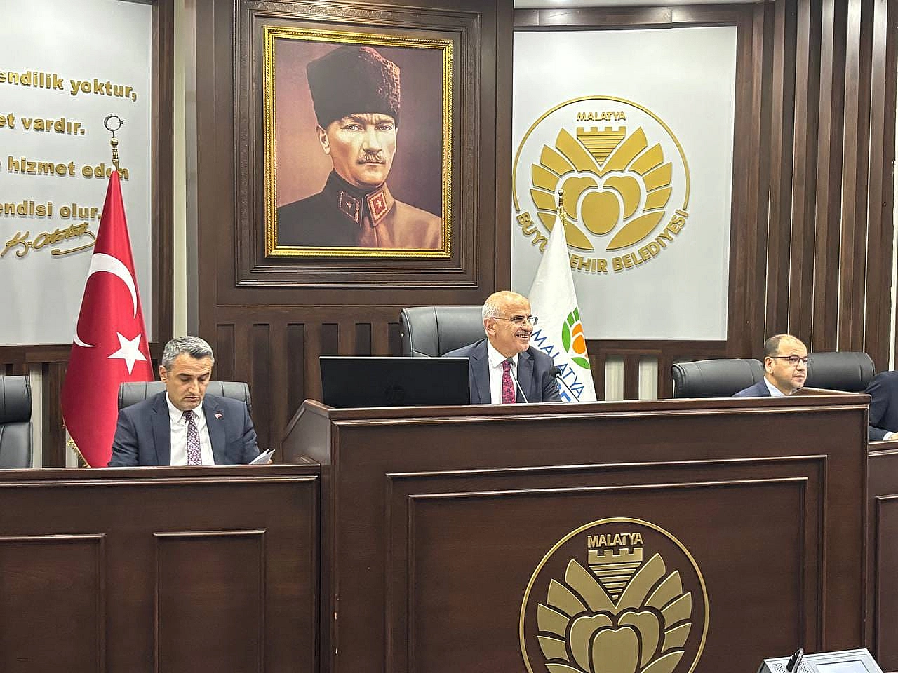 Malatya'da 10 yıllık sorun çözüldü: Belediye arsayı bakanlığa tahsis etti
