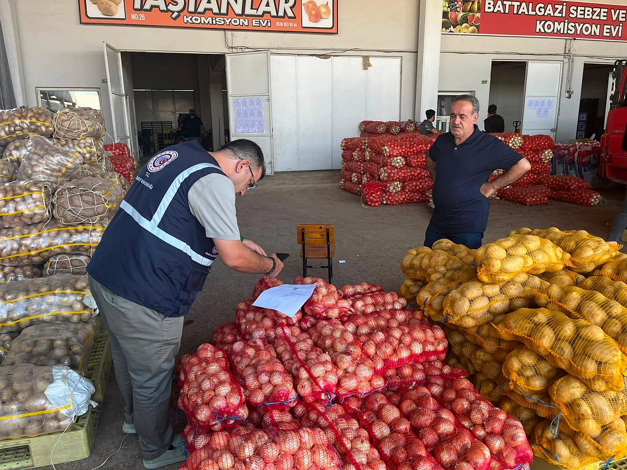 54 bin ürün mercek altına alındı: Malatya'da market ve restoranlara ceza yağdı!