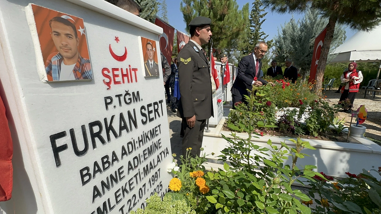 1071'i, 1453'ü ve 1923'ü hazmedemeyenlere diyoruz ki? 'Biz buradayız'