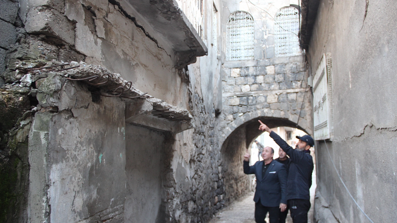 200 yıllık tarihi kemerli ev yıkılma tehlikesiyle karşı karşıya