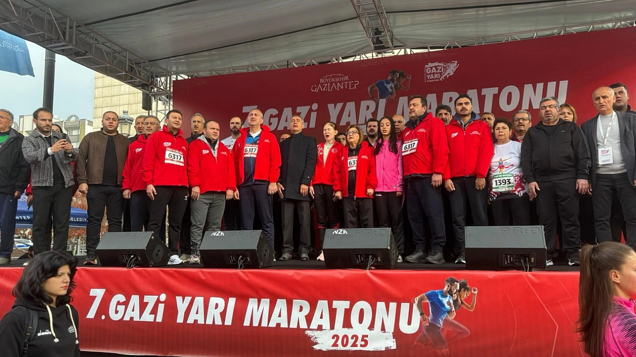7. Gazi Yarı Maratonu başladı