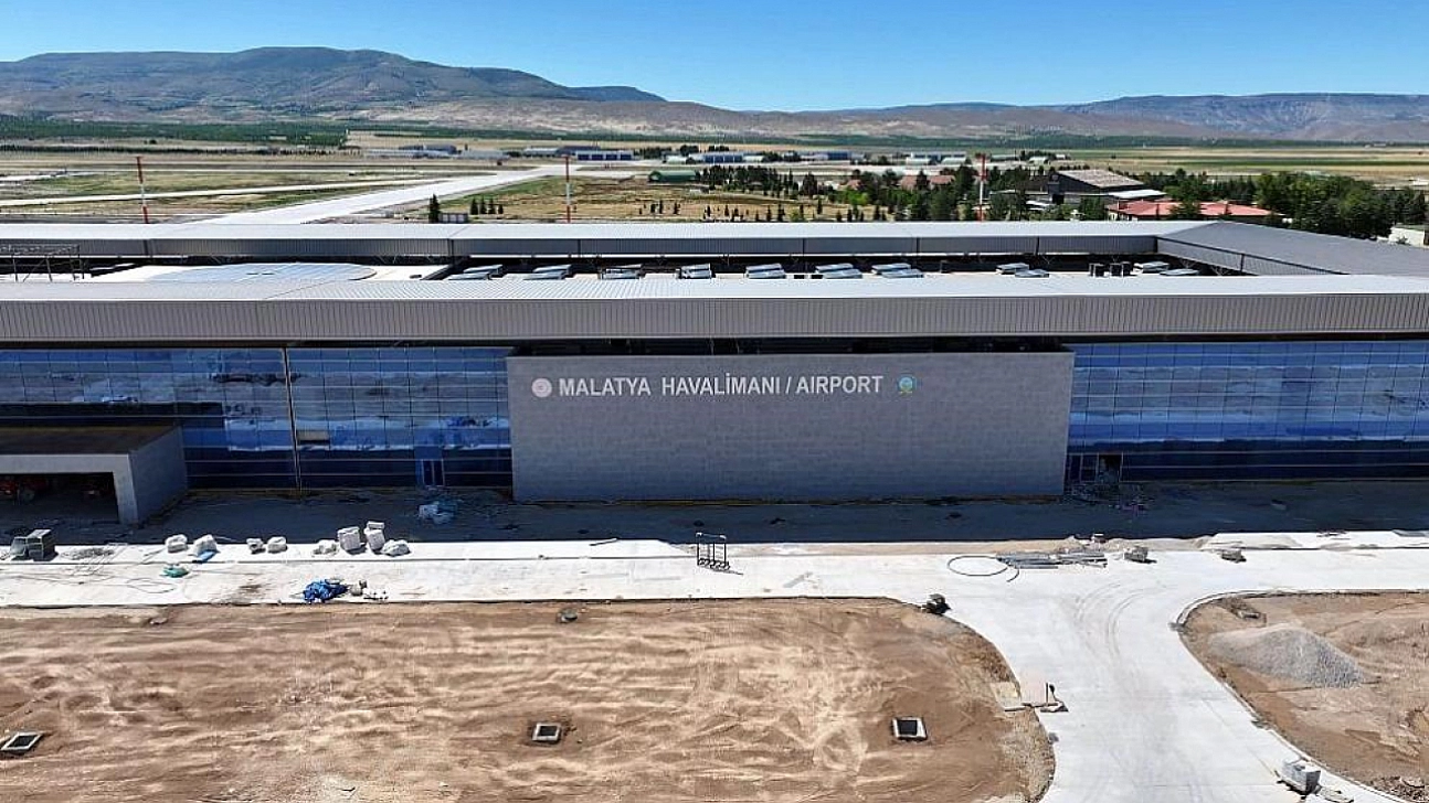 Bakan Uraloğlu'ndan Malatya'ya çifte müjde! Havalimanı ve Kuzey Çevre Yolu açılıyor