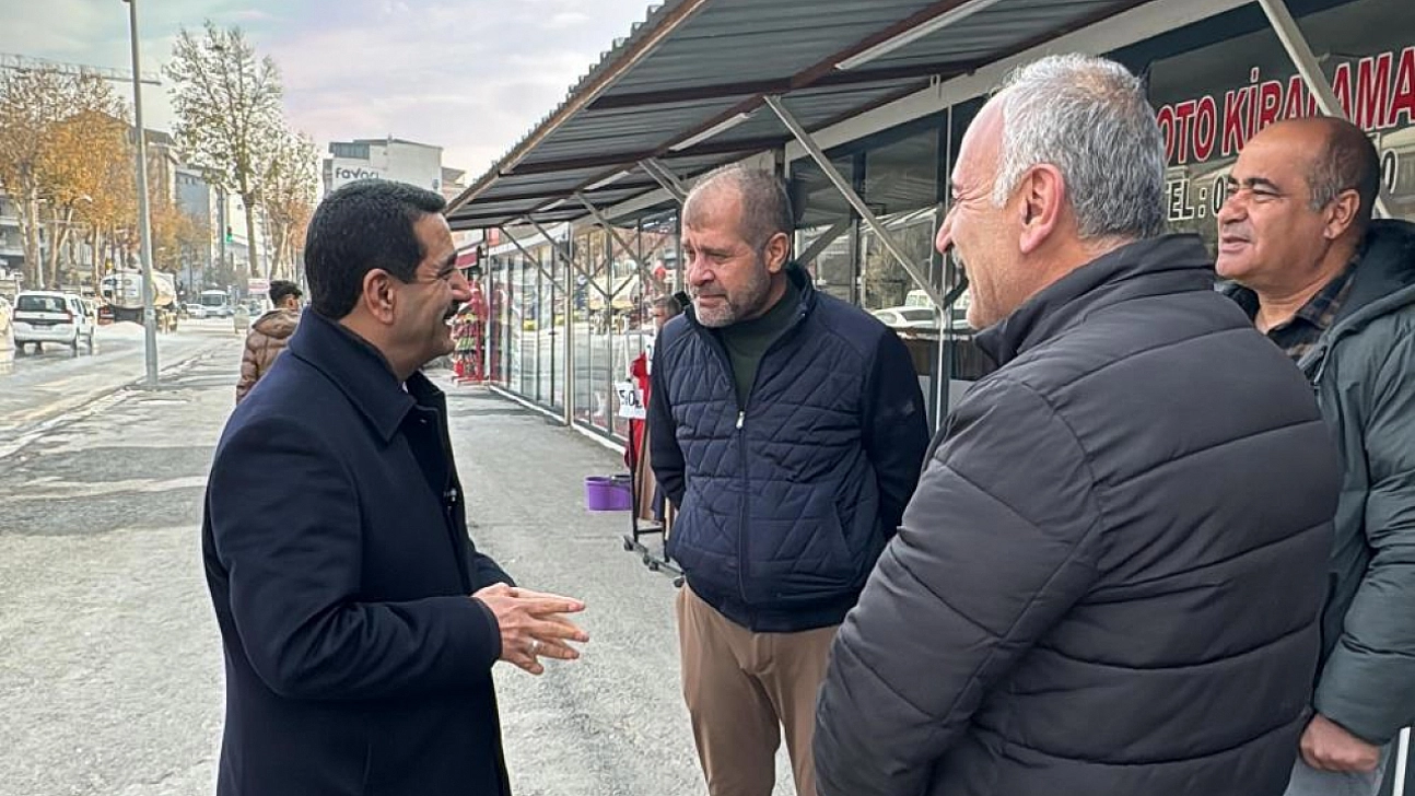 Başkan Taşkın, İnönü caddesi esnafıyla buluştu! Talepler yerinde dinlendi