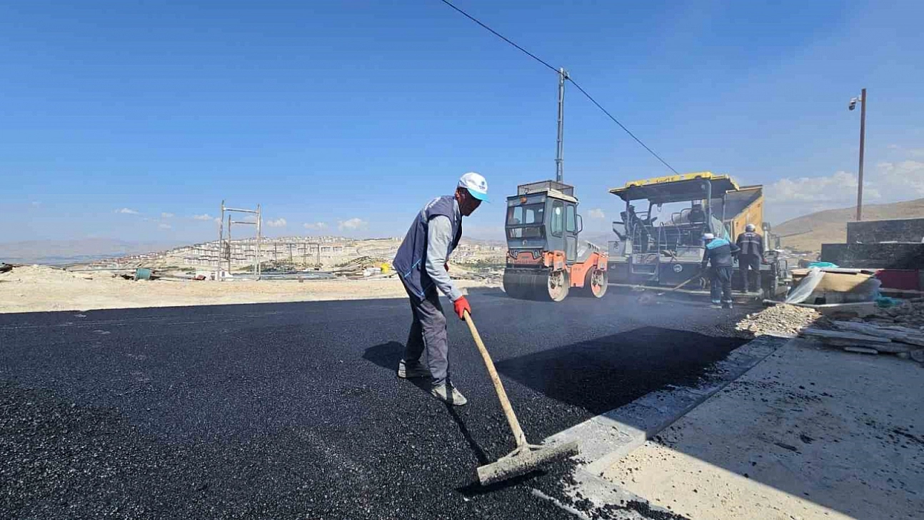 Battalgazi'de yol yapım çalışmaları hız kesmiyor