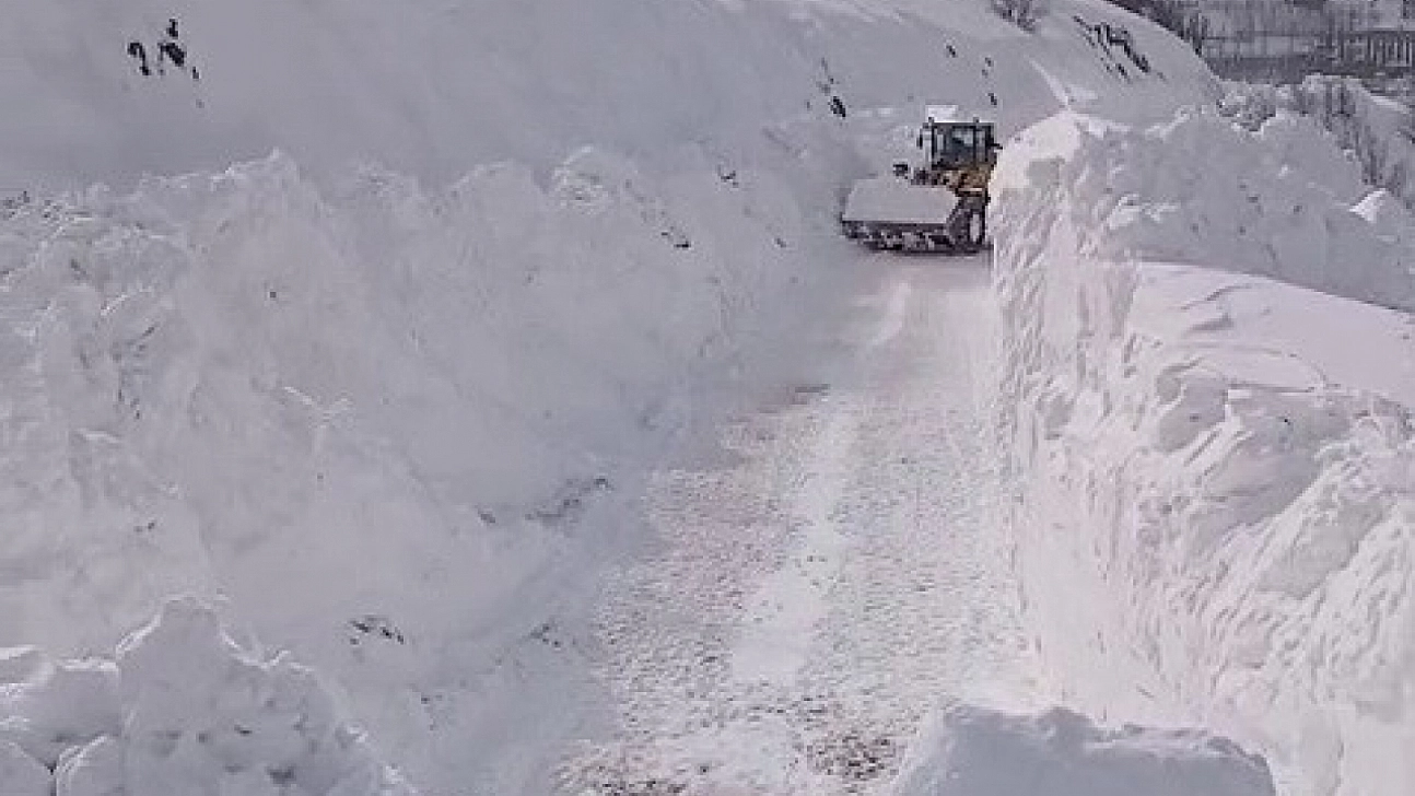 Bazı köylere ulaşım sağlanamıyor