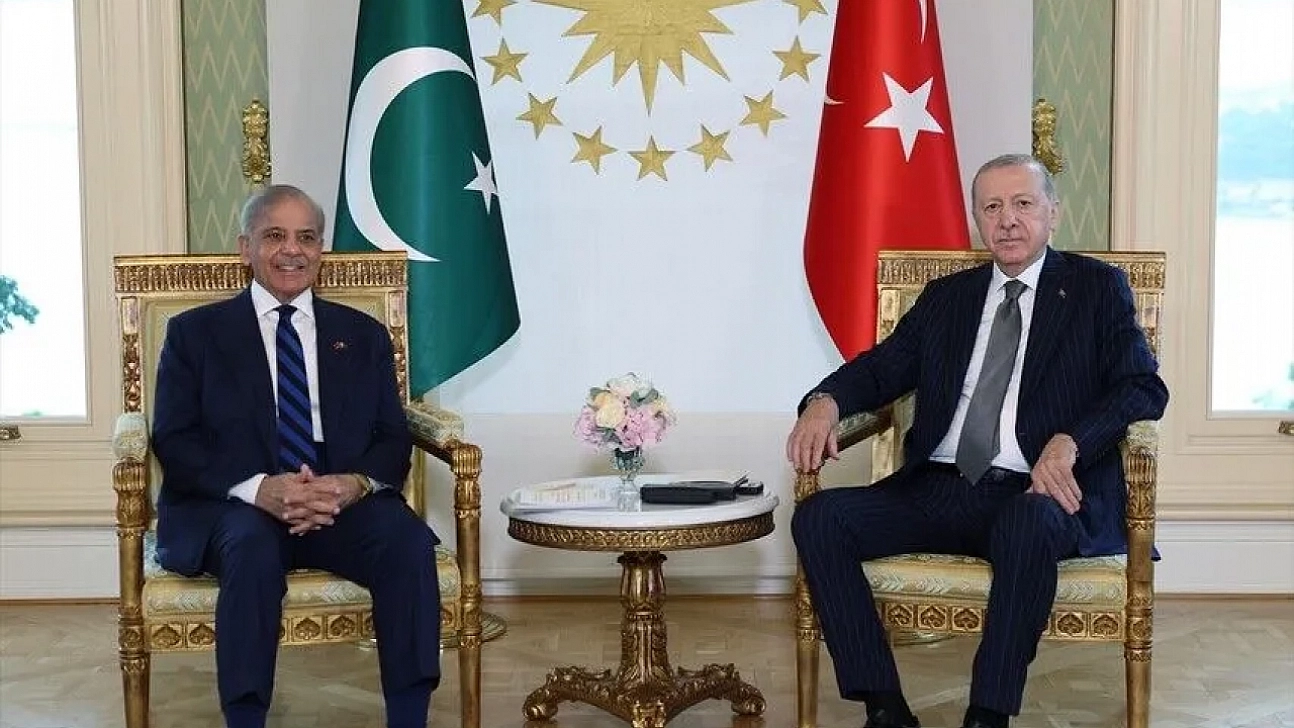Cumhurbaşkanı Erdoğan, Şerif'i resmi törenle karşıladı