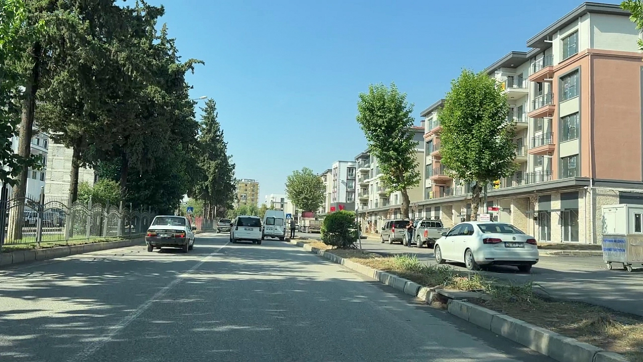 Depremin yıktığı kent yeniden yükseliyor