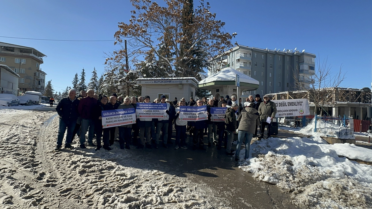 Emekliler isyanda! Seyyanen zam talebiyle Malatya'da sokağa çıktılar