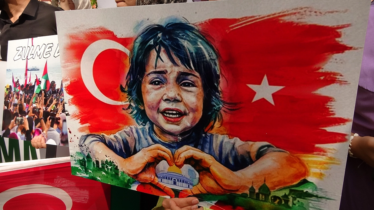 Gazze için anma ve dayanışma programı düzenlendi