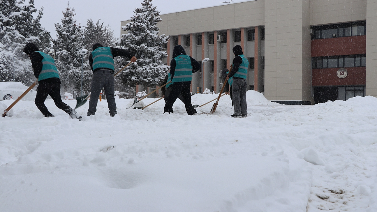 Karla mücadeleye yükümlülerden destek