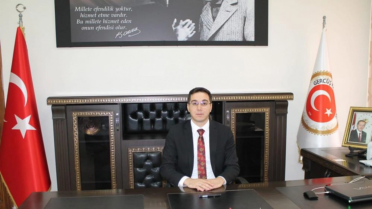 Kaymakam Öztaş yılın idarecisi seçildi