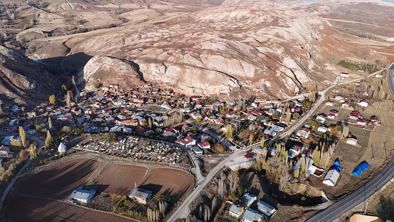 Köyde güvenlik önlemi artırıldı: 7-24 izleniyor…