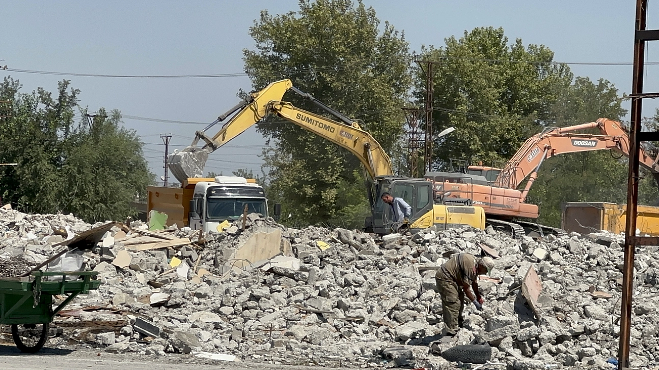 Malatya'da 66 esnaf kepenk indirdi: Fahiş kiralara dayanamıyoruz