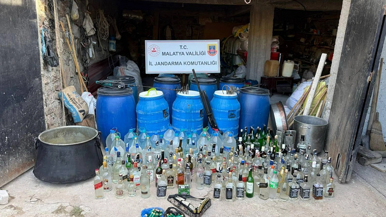 Malatya'da Operasyon: Bin 230 Litre Ele Geçirildi